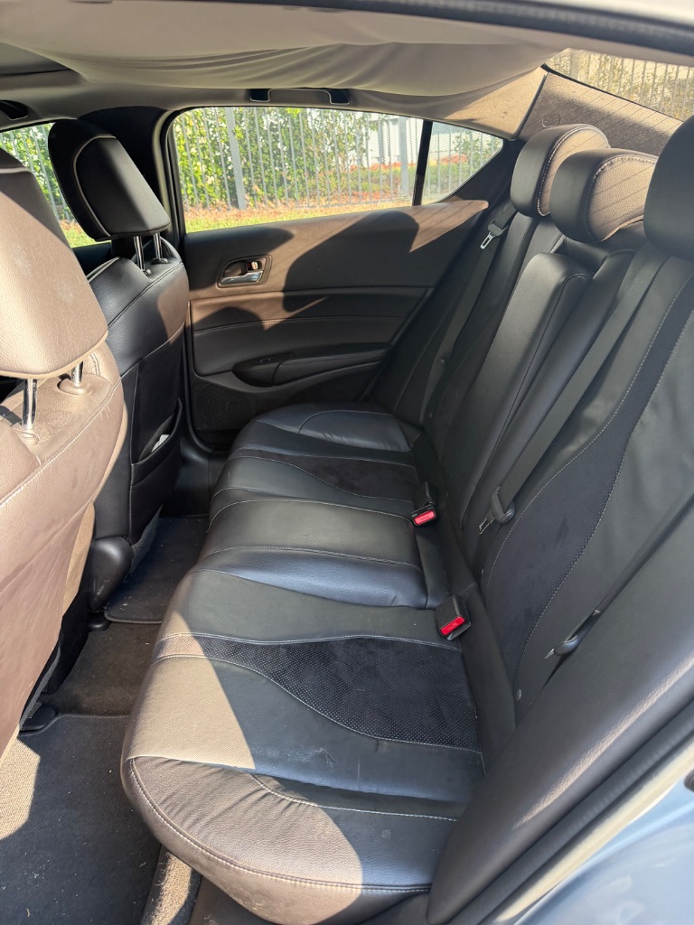 2017 Acura ILX Base - Photo 12